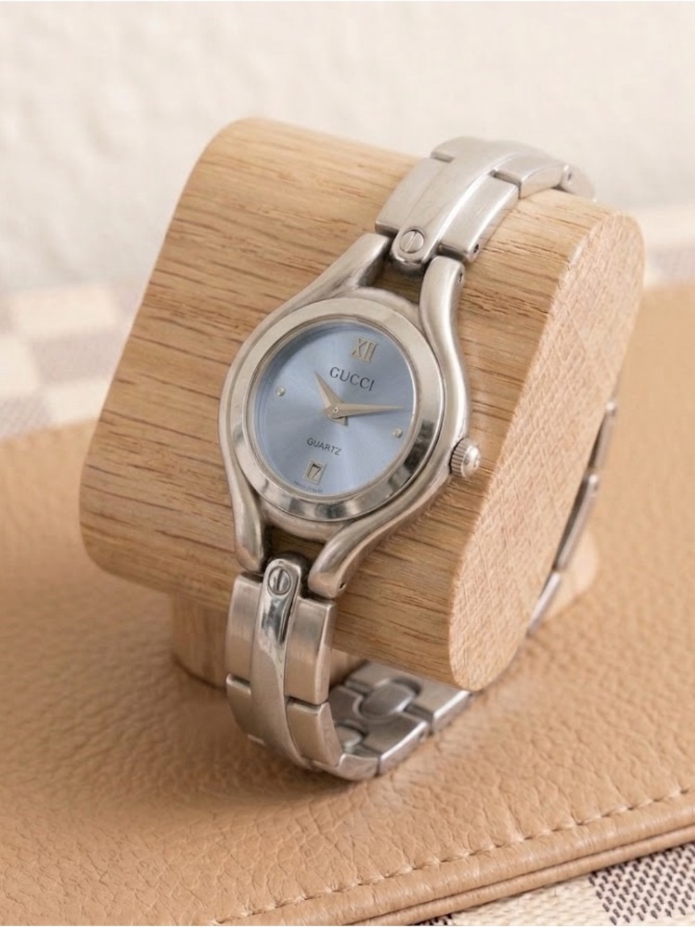 Gucci Silver Tone Quartz Women’s Watch Vintage